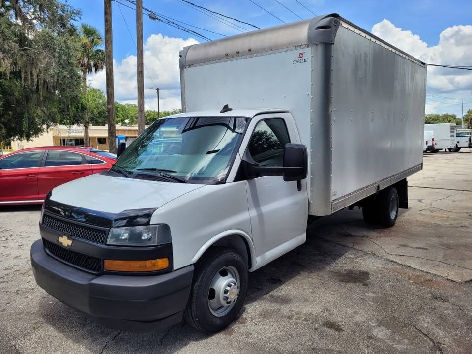 2019 Chevrolet Express Cutaway