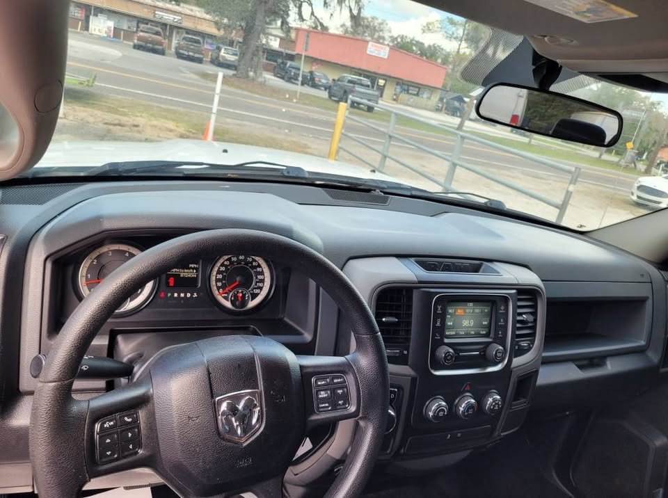 2017 RAM Ram 1500 Pickup Express - Photo 9