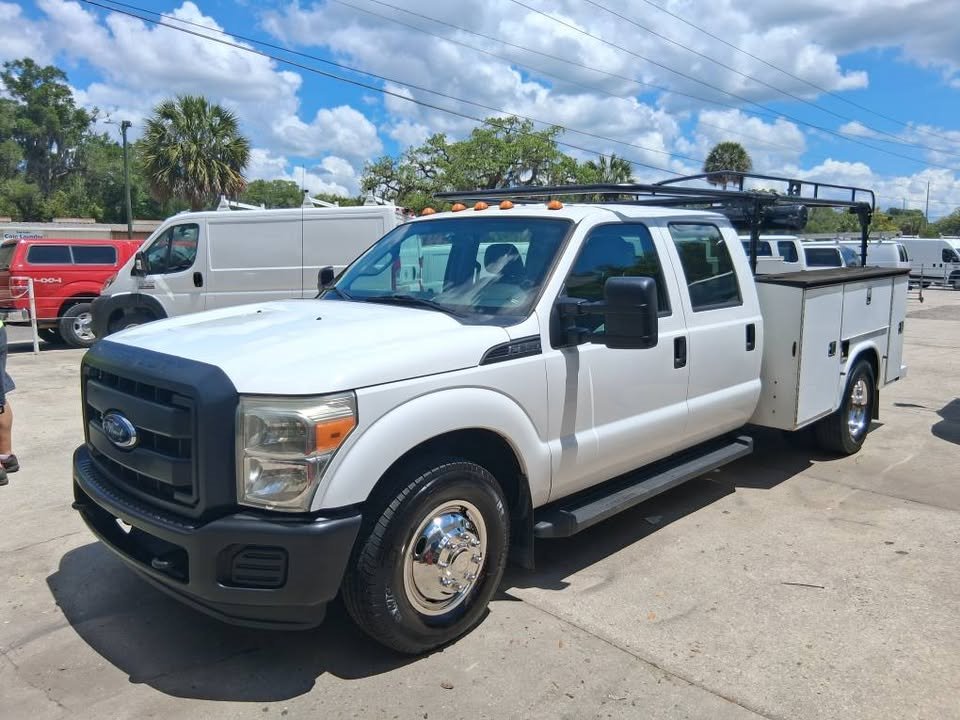 2013 Ford F-350 Super Duty XL